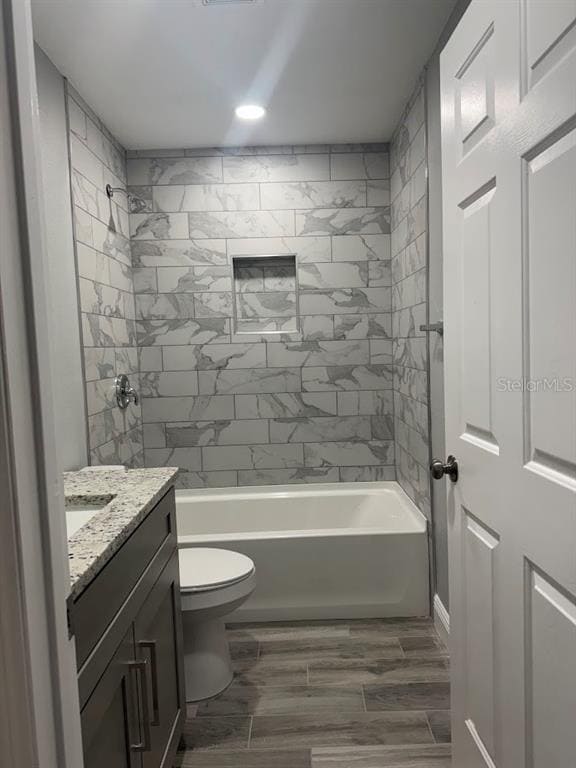 Building Photo - 1916 Verano Dr