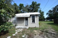 Building Photo - 4056 Orange Ave SE