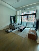 Building Photo - 650 W Wayman St