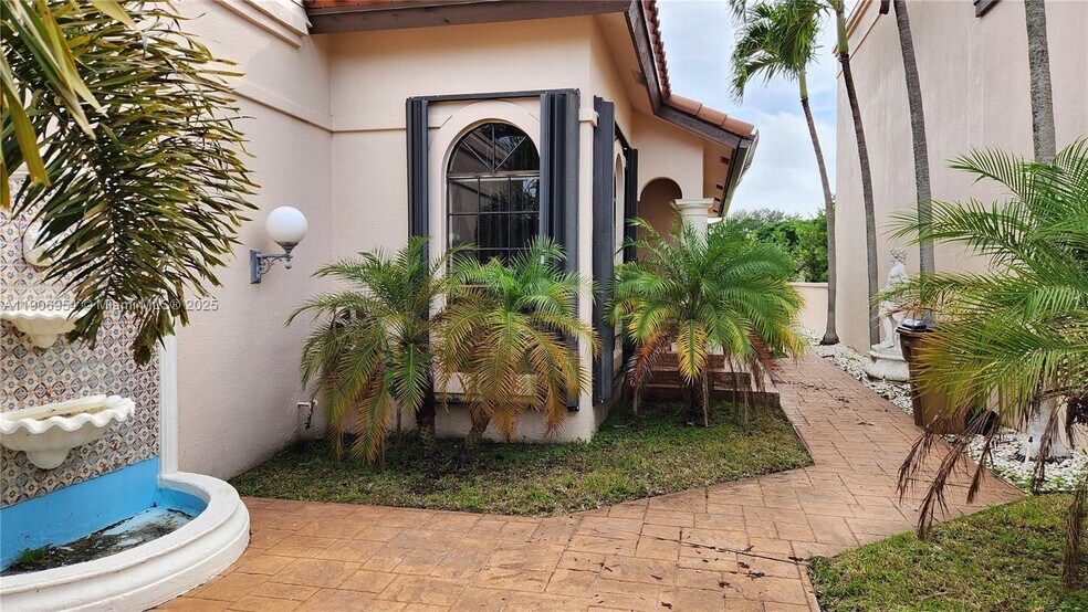 Building Photo - 718 Deer Creek Via Verona