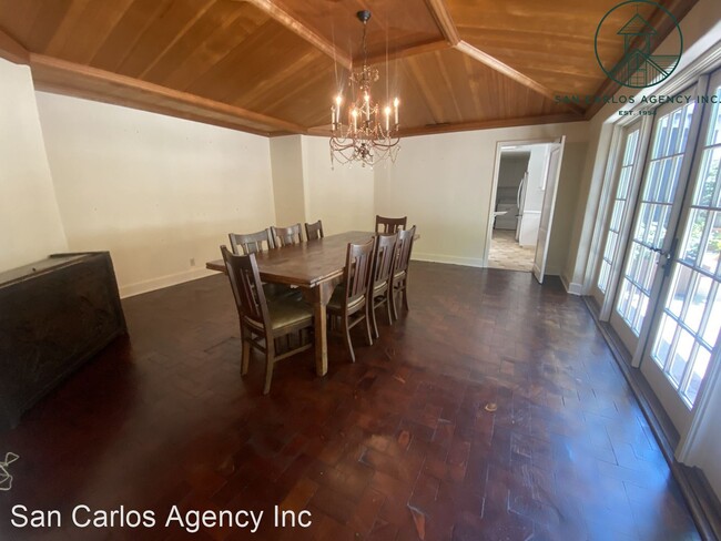 Building Photo - 5 br, 5 bath House - 1457 Cypress Drive
