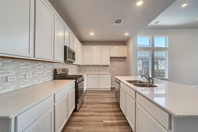 Building Photo - 157 Gamble Dr