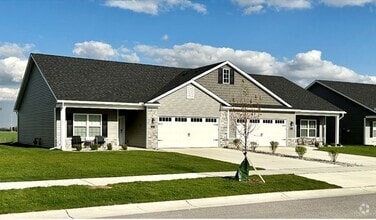 Building Photo - Summerfield Villas