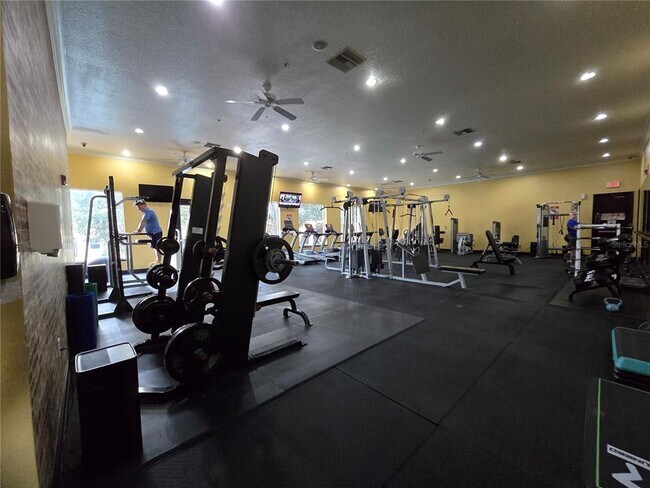 Building Photo - 1910 E Palm Ave