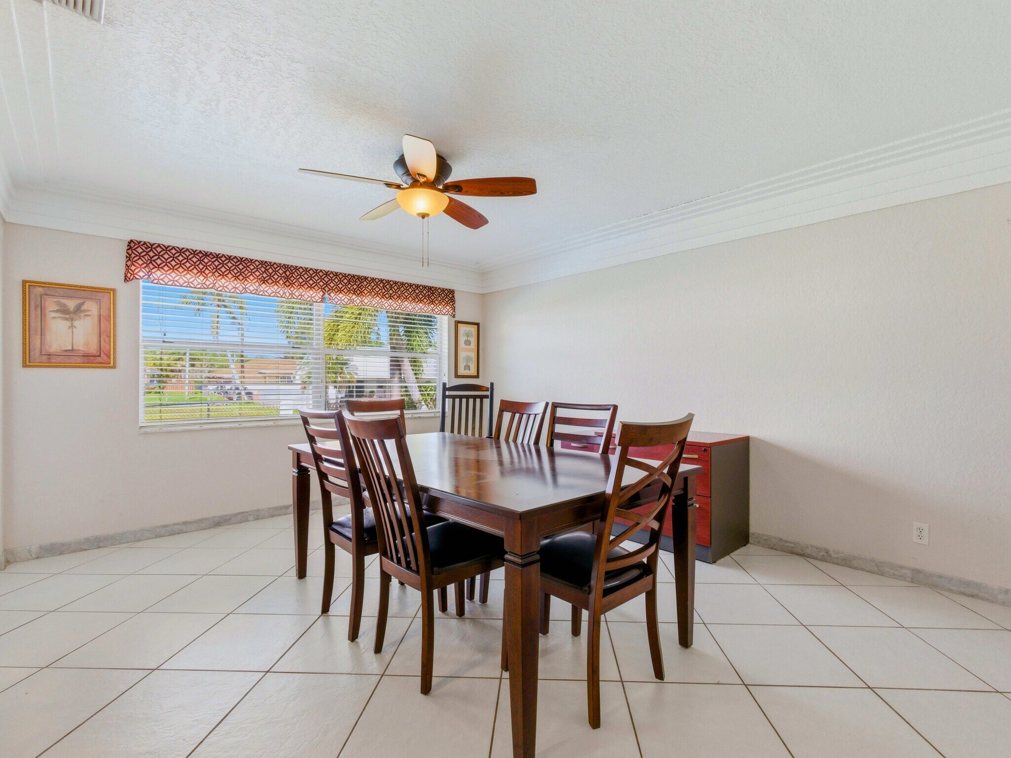 Building Photo - 6611 Venetian Dr