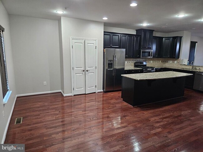 Building Photo - 922 Magnolia Blossom Ct