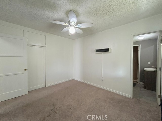 Building Photo - 235 E 43rd St