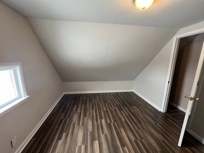 Building Photo - 1114 Union St