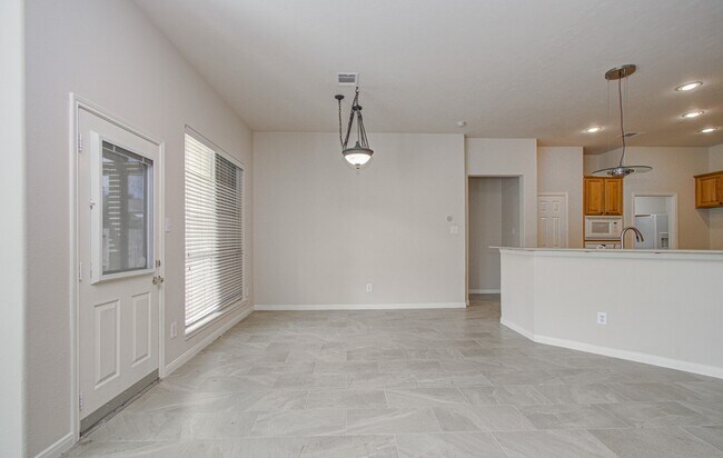 Building Photo - 17611 Emerald Garden Ln