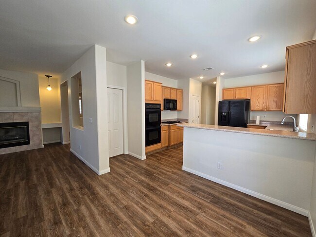 Building Photo - A Fabulous single story home in NW Las Vegas