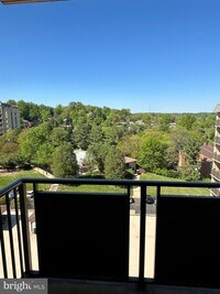 Building Photo - 3100 S Manchester St