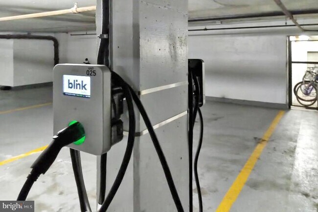 Building Photo - 2939 Van Ness St NW