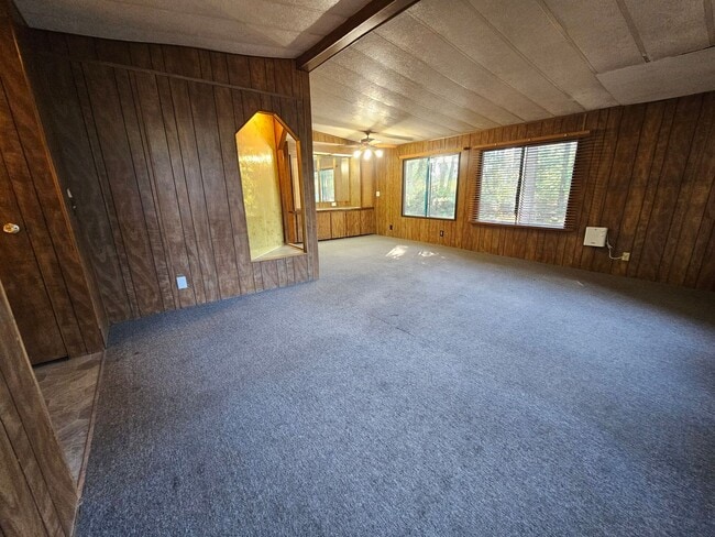 Building Photo - House for Rent in Yelm