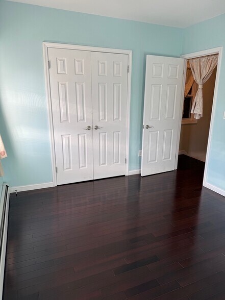 Building Photo - 6132 Booth St