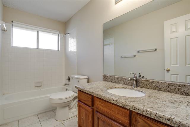 Building Photo - 1908 Walters Dr