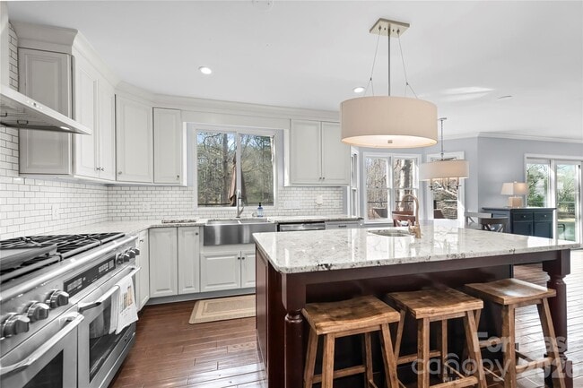 Building Photo - 19314 Yachtman Dr