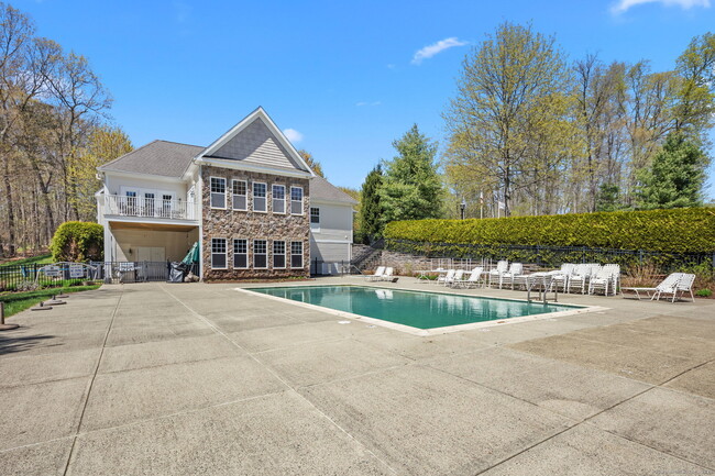 Building Photo - 42 Joal Ct