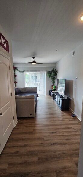 Building Photo - 5900 Whitehurst Ln