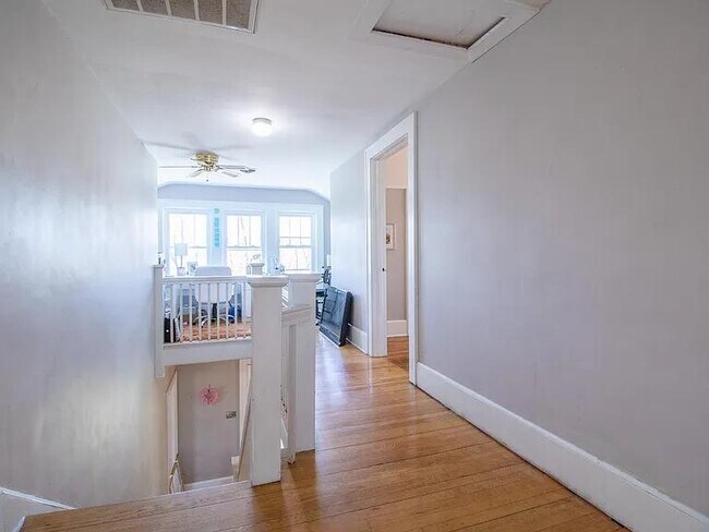 Building Photo - 3342 Yellow Sulphur Rd