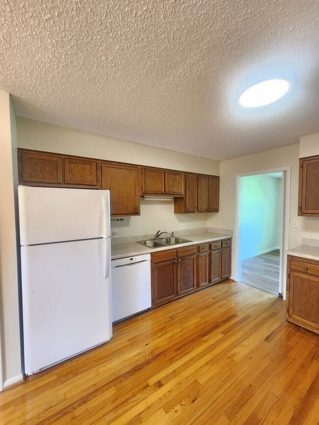 Building Photo - Crowfields Rental - 55+ Community