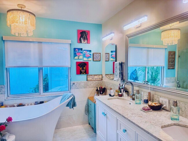 Building Photo - 3209 Norfolk St