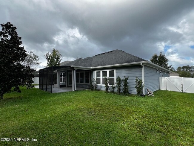Building Photo - 121 Oxford Estates Way