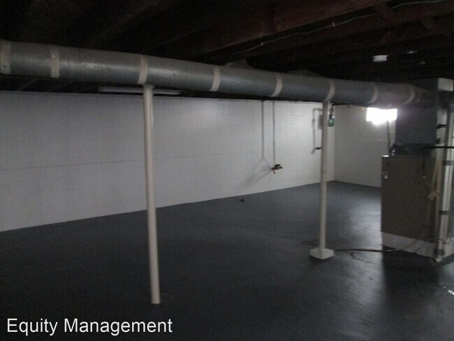 Building Photo - 2 br, 1 bath House - 820 Lincoln