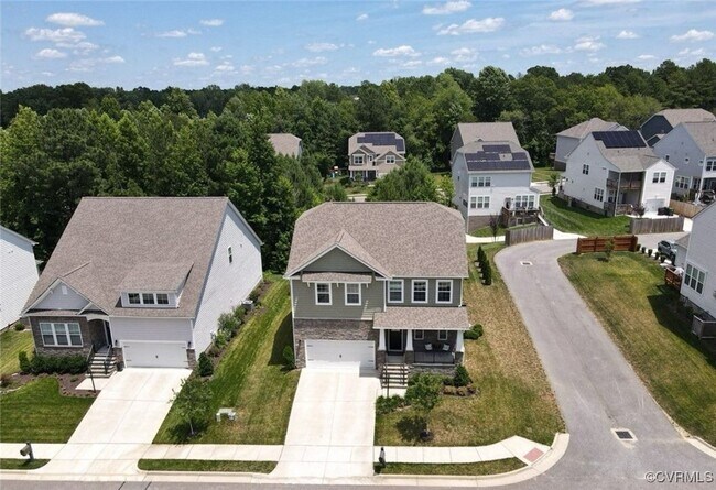 Building Photo - 5649 Rohan Pl