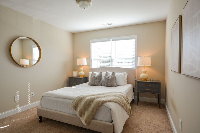 Building Photo - Beautiful 3 Bedroom Home in Everett's Creek Community