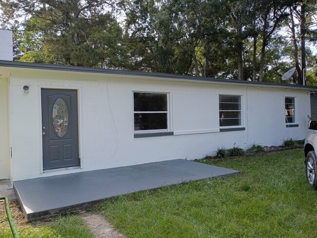 Building Photo - 3026 E Detroit Cir