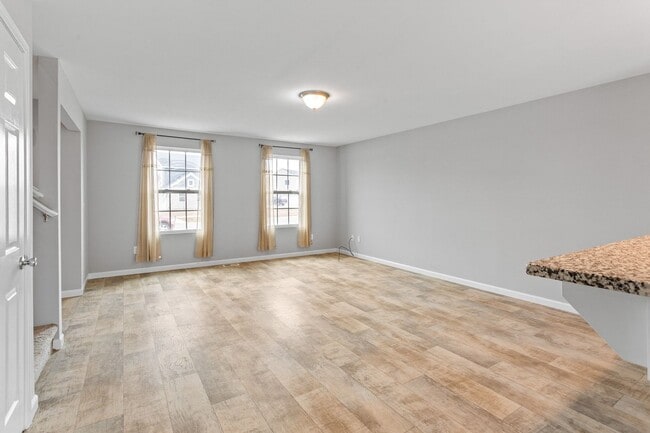 Building Photo - COMING SOON! Spacious 4-Bed Grand Blanc Home with Modern Comfort