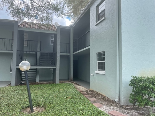 Building Photo - 2812 Somerset Park Dr
