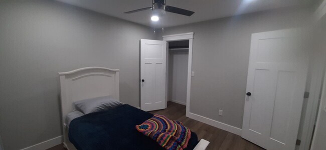 Building Photo - 136 Billy Goat Mountain Rd