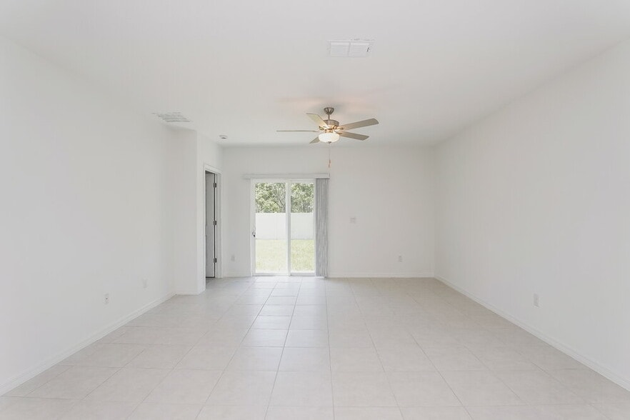 Building Photo - 17854 Blissful Stars Dr