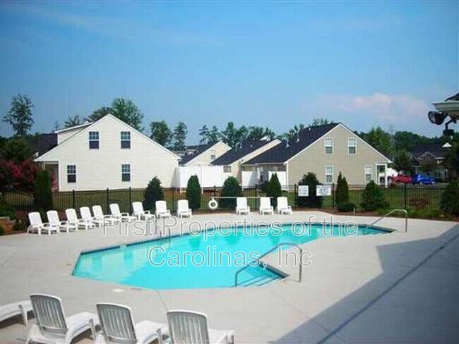 Building Photo - 1430 Harpers Inlet Dr