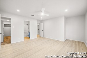 Building Photo - 8 Palomar