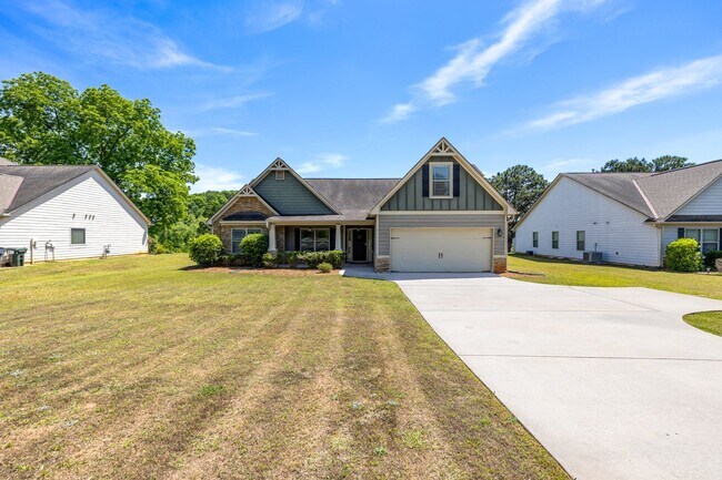 Building Photo - 4BR Craftsman on Pye Lake! Available Furnished or Unfurnished