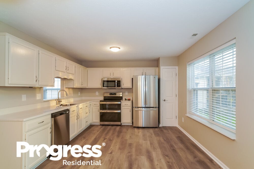 Building Photo - 8633 Buffalo Ridge Dr