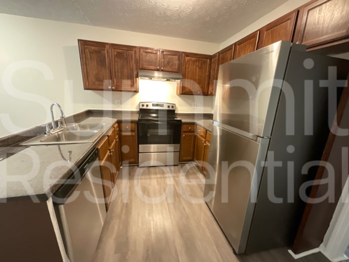 Building Photo - 2784 Coventry Green SE