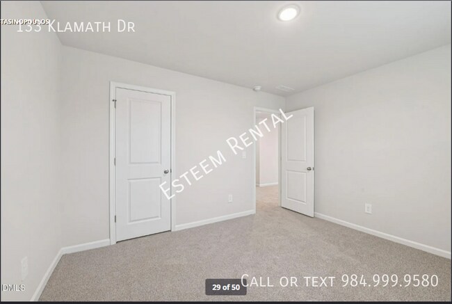 Building Photo - 133 Klamath Dr