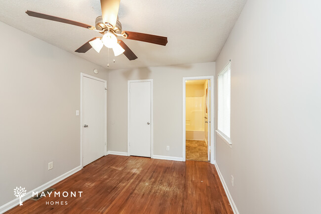 Building Photo - 1337 4th Way NW
