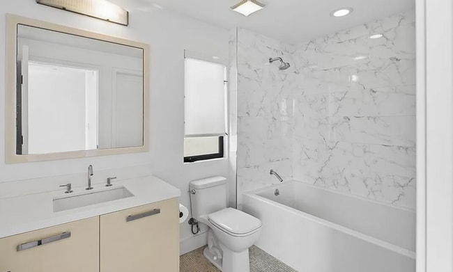 Building Photo - Classic and contemporary two-story townhou...
