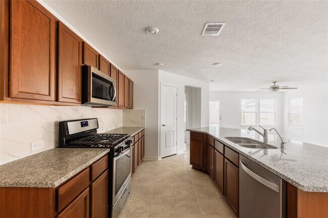 Building Photo - 41607 Sorrel Spring Ln