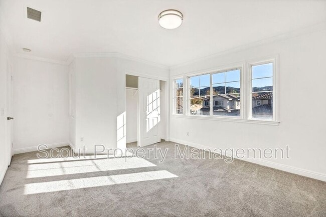 Building Photo - 33554 Cedar Creek Ln