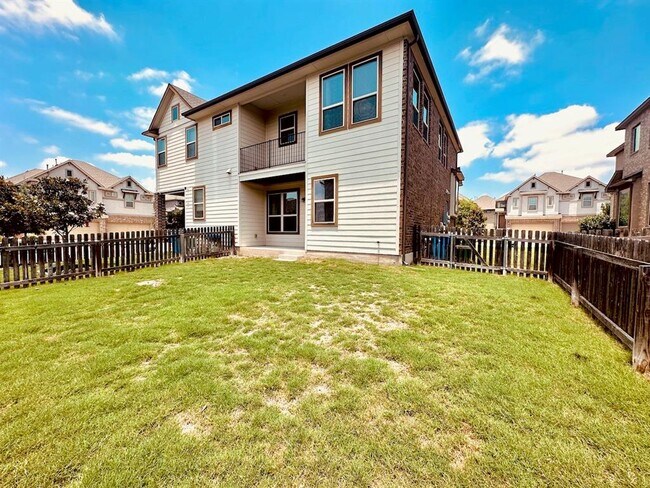 Building Photo - 18102 Pomelo Ln