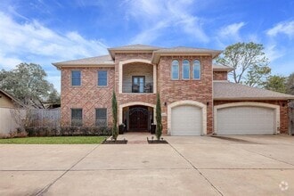 Building Photo - 6213 San Felipe St