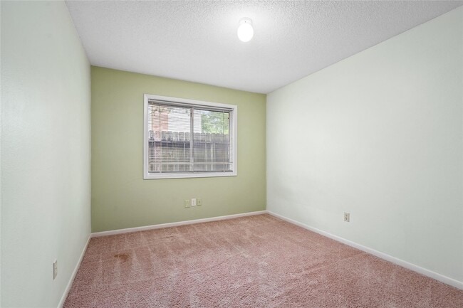 Building Photo - 2315 Woodstream Blvd