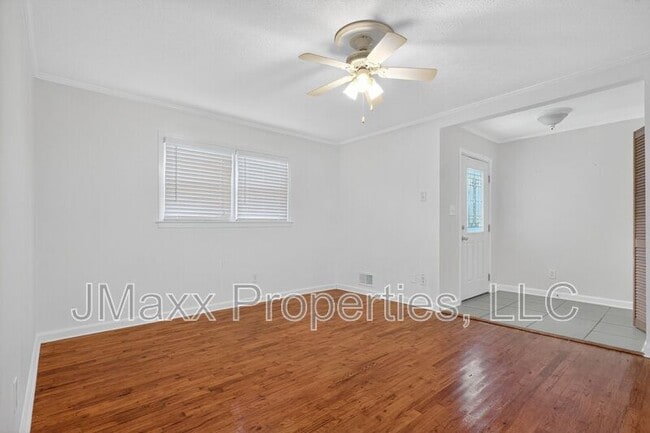 Building Photo - 30 Shiloh Hills Dr NW