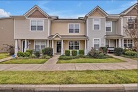 Building Photo - 1504 Sprucedale Dr