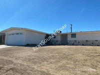 Building Photo - 3 Bedroom, 2 Bath Home for Rent in Barstow